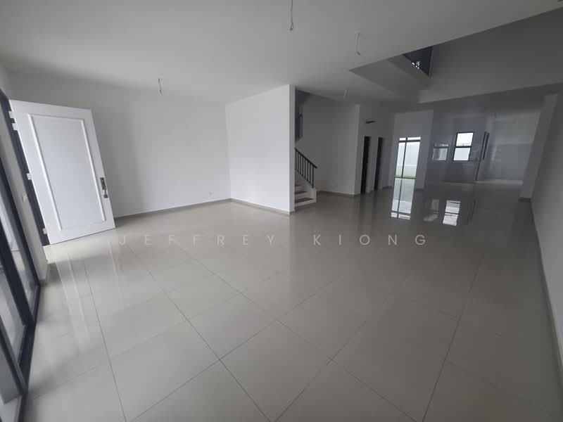 Cluster House for Sale in Iskandar Puteri (Nusajaya) (Johor) - Jeffrey Kiong - Living Room - PropertyGuru.com.my