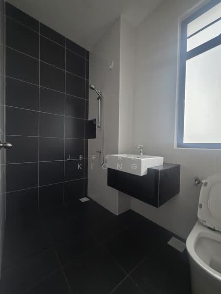 Cluster House for Sale in Iskandar Puteri (Nusajaya) (Johor) - Jeffrey Kiong - Bathroom - PropertyGuru.com.my