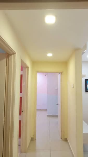 Kondominium untuk Disewa di Aman Heights Condominium - Mary Yeoh - Corridor - PropertyGuru.com.my