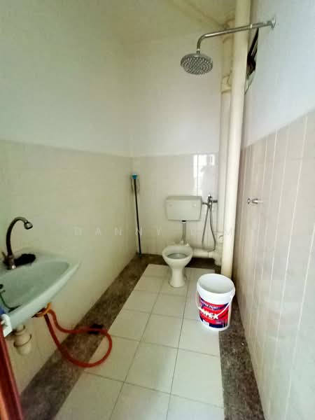 Condominium for Sale at Bukit Awana Condominium - Danny Lim - Bathroom - PropertyGuru.com.my