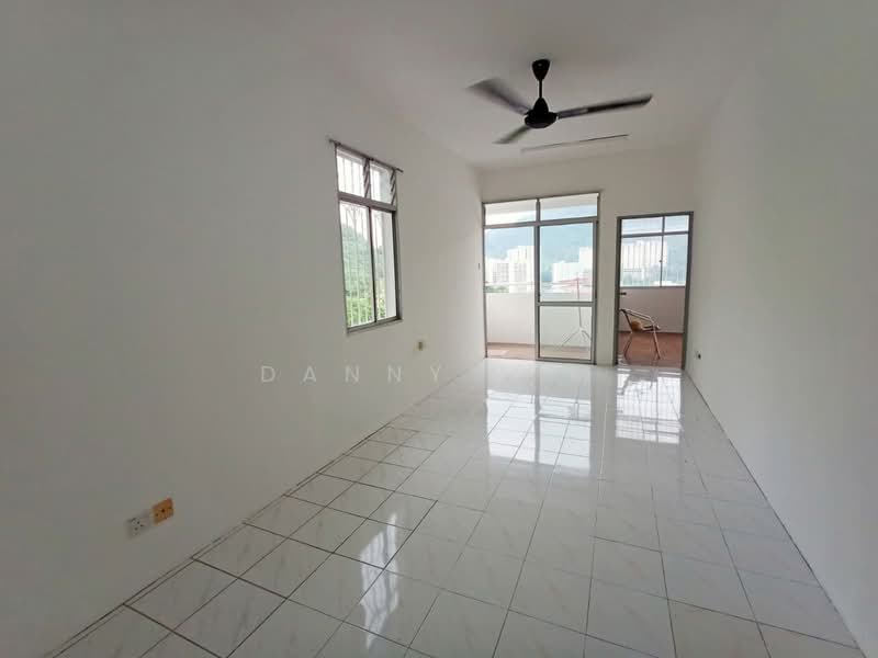 Condominium for Sale at Bukit Awana Condominium - Danny Lim - Living Room - PropertyGuru.com.my