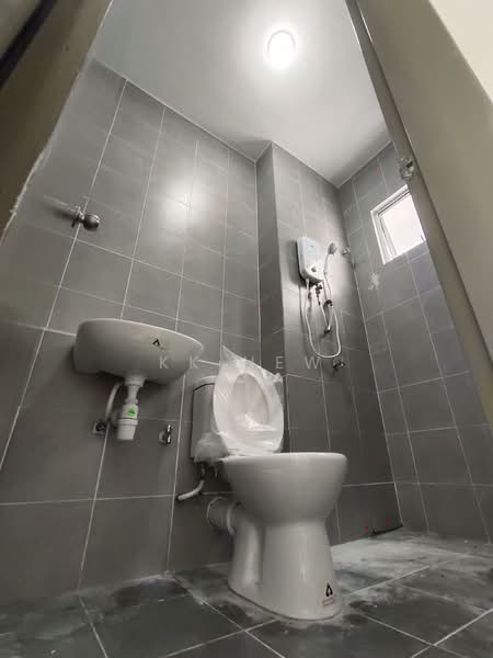 Apartment for Rent at Idaman Abadi - KK HEW - Bathroom - PropertyGuru.com.my
