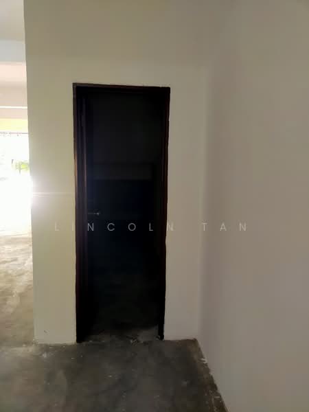 Shop / Office for Rent in Taman Puncak Jalil (Seri Kembangan) - Lincoln Tan - Interior - PropertyGuru.com.my