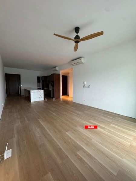 Condominium for Sale at Queens Residences Q1 @ Queens Waterfront - Jiasin Yap - Living Room - PropertyGuru.com.my