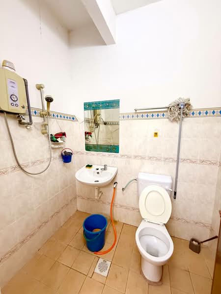 Rumah Teres 2 Tingkat untuk Dijual di Cheras (Selangor) - Norafian SMH - Bathroom - PropertyGuru.com.my