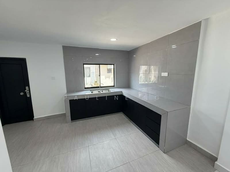 Rumah Teres 2 Tingkat untuk Dijual di Taman Desa Jaya (Johor Bahru) - Pauline Ng - Kitchen - PropertyGuru.com.my