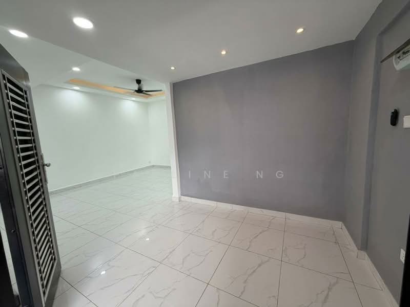 Rumah Teres 2 Tingkat untuk Dijual di Taman Desa Jaya (Johor Bahru) - Pauline Ng - Interior - PropertyGuru.com.my