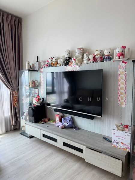 Service Residence for Sale at D'Summit Residences - Peggie Chua - Living Room - PropertyGuru.com.my