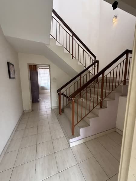2.5-storey Terraced House for Sale in Puchong (Selangor) - Joey Wong - Entrance - PropertyGuru.com.my