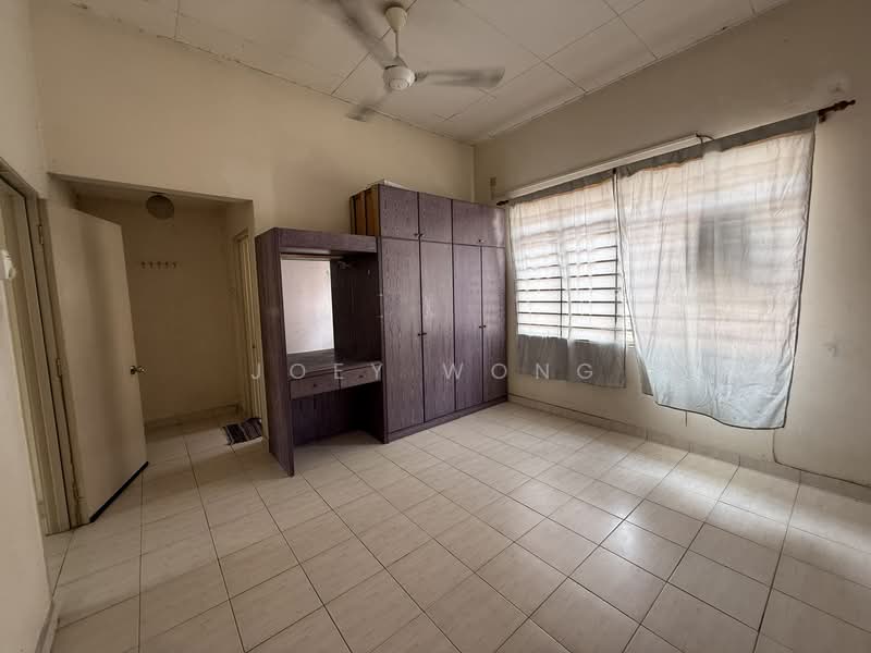 2.5-storey Terraced House for Sale in Puchong (Selangor) - Joey Wong - Bedroom - PropertyGuru.com.my