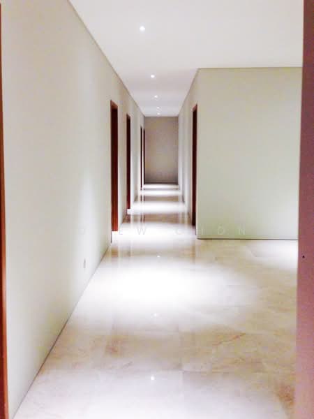 Condominium for Sale at 8 Gurney (The Shore Condominium) - Andrew Chong - Corridor - PropertyGuru.com.my