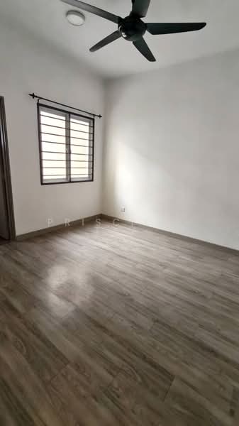 2-storey Terraced House for Sale in Bandar Kinrara Seksyen 1 (Bandar Kinrara) - Priscilla Tan - Interior - PropertyGuru.com.my