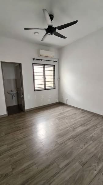 2-storey Terraced House for Sale in Bandar Kinrara Seksyen 1 (Bandar Kinrara) - Priscilla Tan - Interior - PropertyGuru.com.my