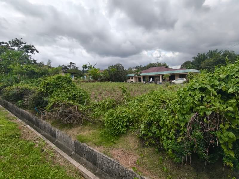 Tanah Banglo untuk Dijual di Kampung Ulu Choh (Kulai) - Jaz Lee - PropertyGuru.com.my