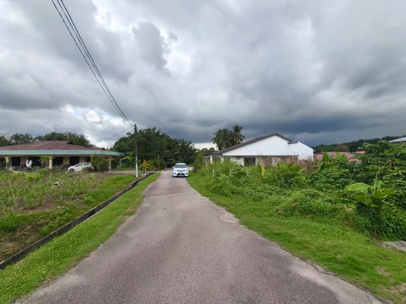 Tanah Banglo untuk Dijual di Kampung Ulu Choh (Kulai) - Jaz Lee - PropertyGuru.com.my