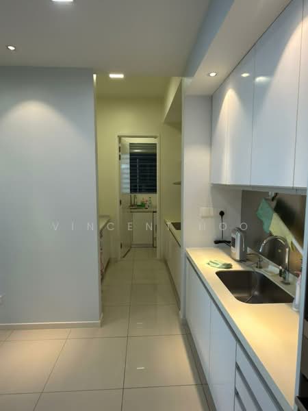 Servis Apartment untuk Disewa di Eco Sky - Vincent Hoo - Kitchen - PropertyGuru.com.my