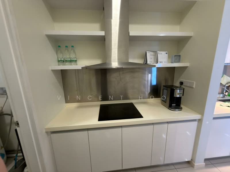 Servis Apartment untuk Disewa di Eco Sky - Vincent Hoo - Kitchen - PropertyGuru.com.my