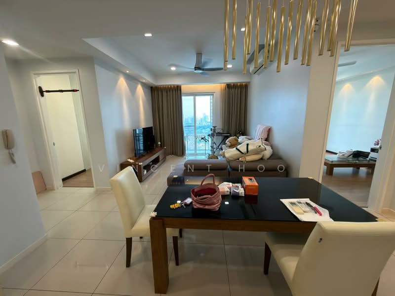 Servis Apartment untuk Disewa di Eco Sky - Vincent Hoo - Living Room - PropertyGuru.com.my
