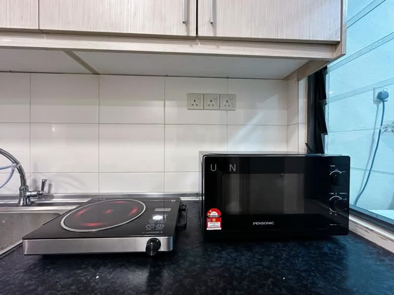 Servis Apartment untuk Disewa di SetiaWalk - Yi Jun - Kitchen - PropertyGuru.com.my