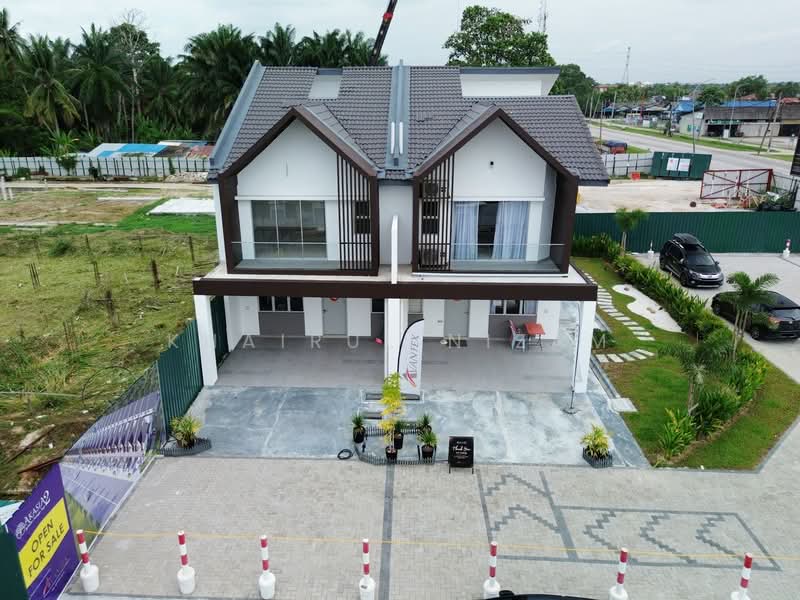 2-storey Terraced House for Sale in Banting (Banting) - Khairul Nizam - Exterior - PropertyGuru.com.my