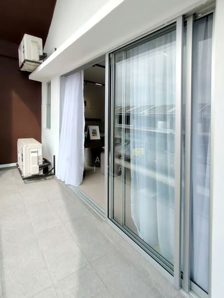 2-storey Terraced House for Sale in Banting (Banting) - Khairul Nizam - Balcony - PropertyGuru.com.my