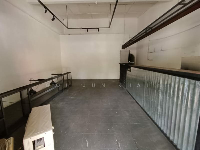 Shop for Rent in Bukit Sebukor (Bukit Baru) - Goh Jun Khai - Interior - PropertyGuru.com.my