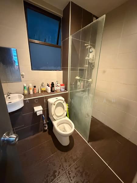Apartment for Sale at Seri Austin Residence (Pangsapuri Seri Austin) - Jackson Quah - Bathroom - PropertyGuru.com.my
