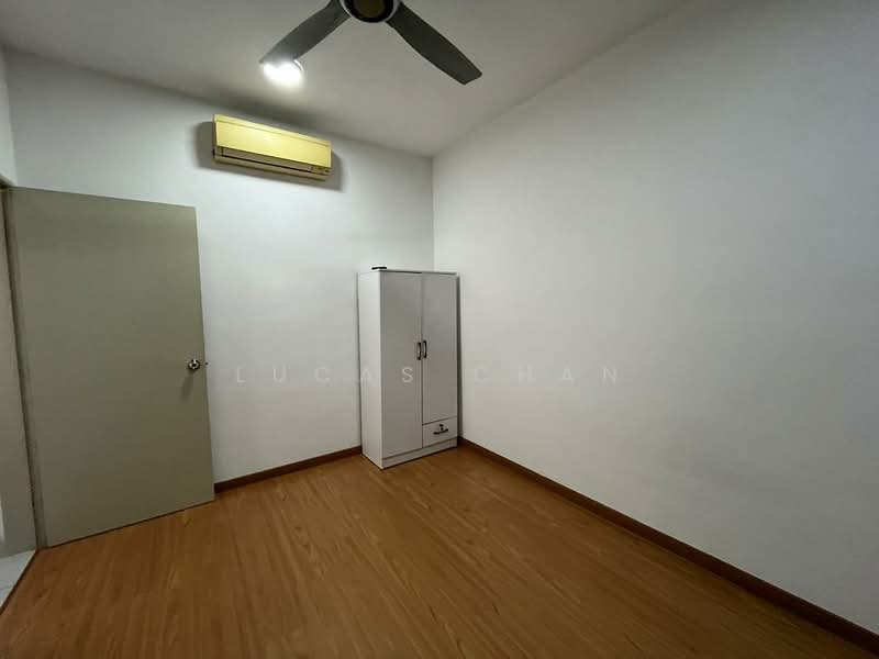 Servis Apartment untuk Disewa di 216 Residences - Lucas Chan - Bedroom - PropertyGuru.com.my