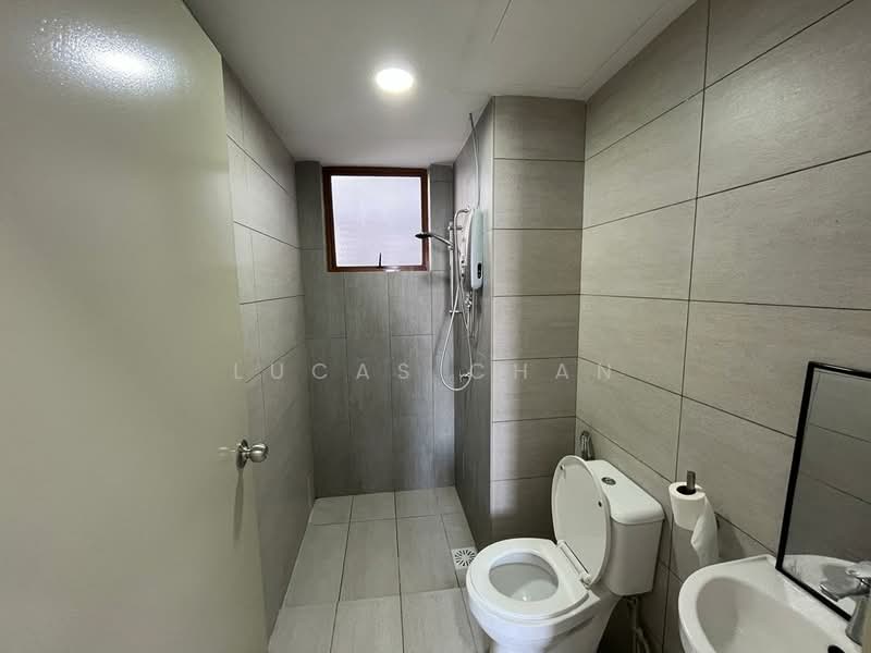 Servis Apartment untuk Disewa di 216 Residences - Lucas Chan - Bathroom - PropertyGuru.com.my
