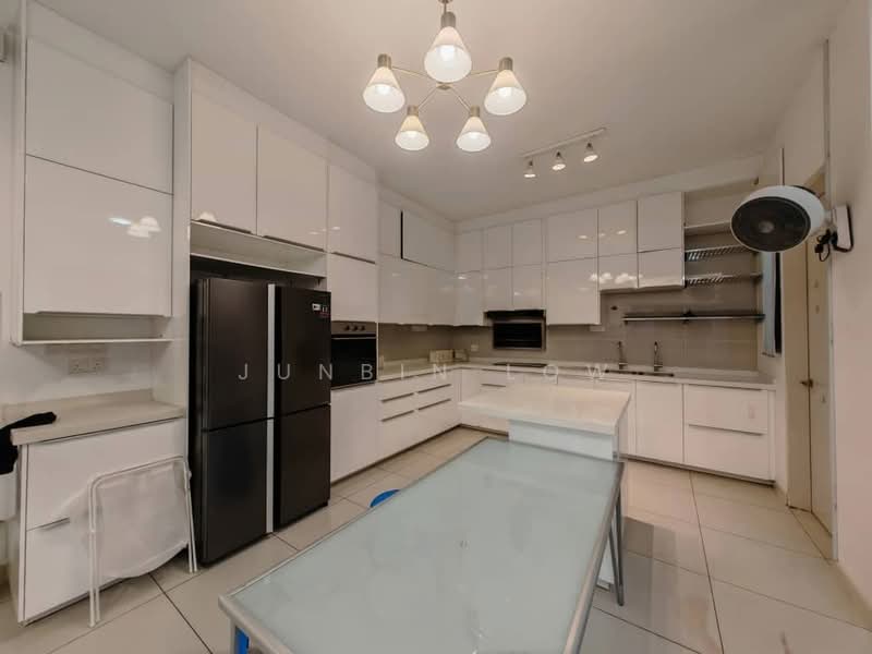 Townhouse for Rent in 16 Sierra (Puchong) - Junbin Low - Kitchen - PropertyGuru.com.my