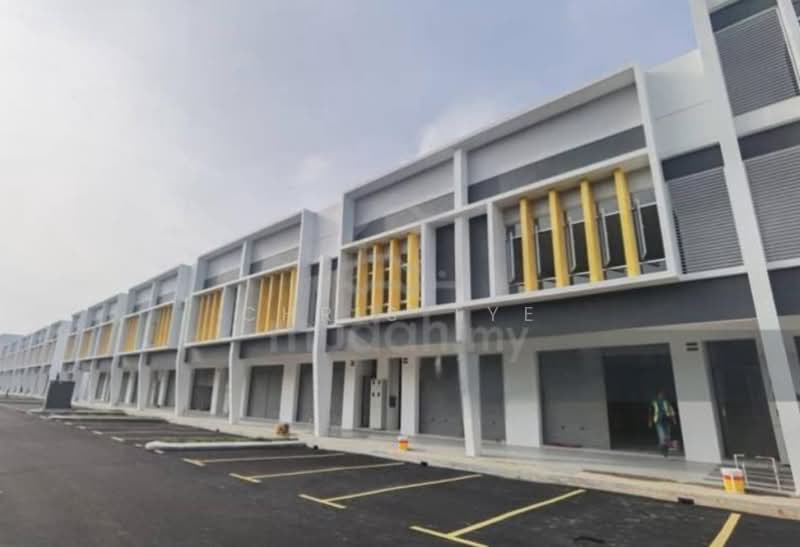 Shop / Office for Rent in Bandar Tasik Puteri (Rawang) - Chris Tye - Exterior - PropertyGuru.com.my