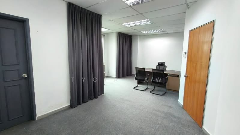 Office for Rent in Taman Molek (Johor Bahru) - Tycia Law - Interior - PropertyGuru.com.my