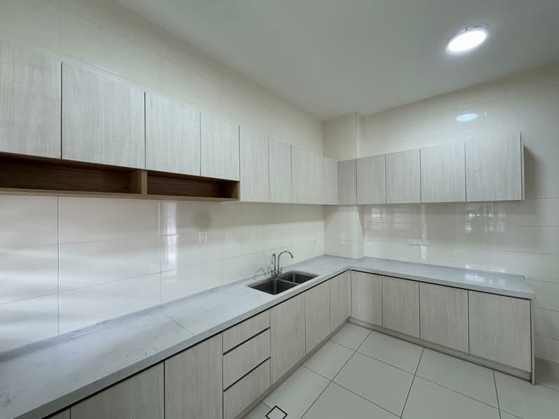 Semi-Detached House for Sale in Eco Sanctuary (Telok Panglima Garang) - Chris Lee - Kitchen - PropertyGuru.com.my