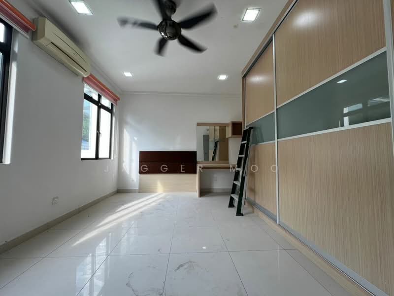 3-storey Terraced House for Sale in Taman Melawati (Ulu Kelang) - Jagger Moo - Bedroom - PropertyGuru.com.my