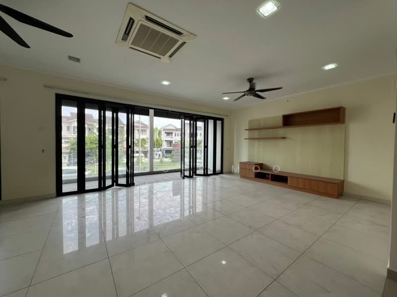 3-storey Terraced House for Sale in Taman Melawati (Ulu Kelang) - Jagger Moo - Living Room - PropertyGuru.com.my