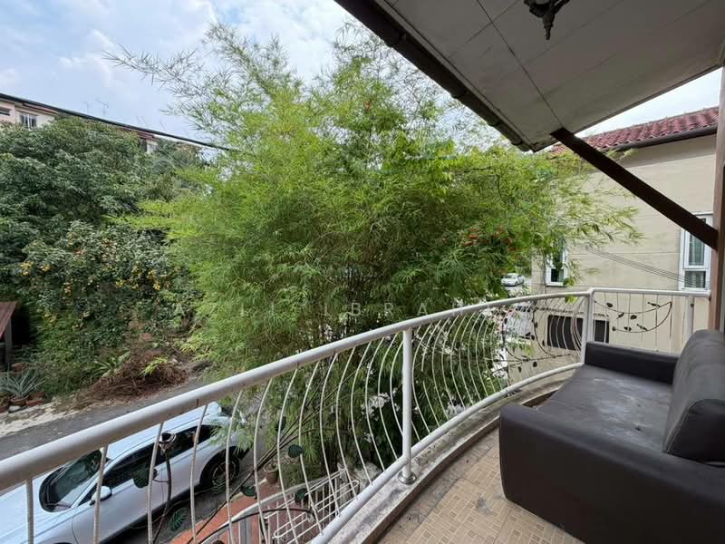 Rumah Teres 2 Tingkat untuk Dijual di Taman Mas 3 (Cheras) - Azli Ibrahim - Balcony - PropertyGuru.com.my