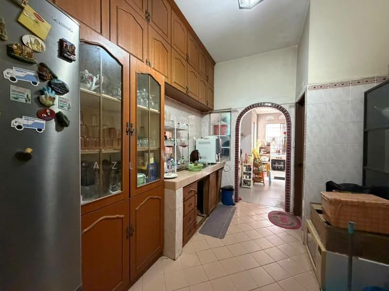 Rumah Teres 2 Tingkat untuk Dijual di Taman Mas 3 (Cheras) - Azli Ibrahim - Kitchen - PropertyGuru.com.my