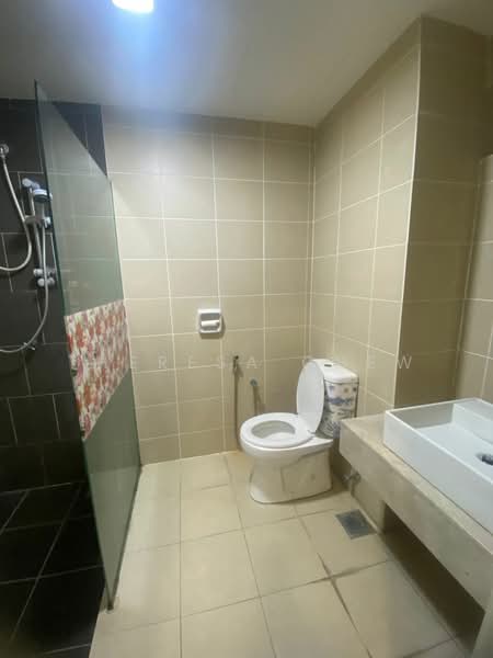 Servis Apartment untuk Disewa di Starz Valley - Theresa Chew - Bathroom - PropertyGuru.com.my
