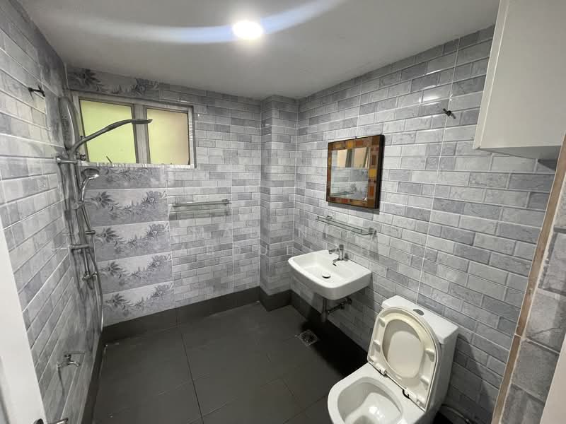 Condominium for Sale at Bangsar Indah - Ahmad Nizam Abdullah - Bathroom - PropertyGuru.com.my