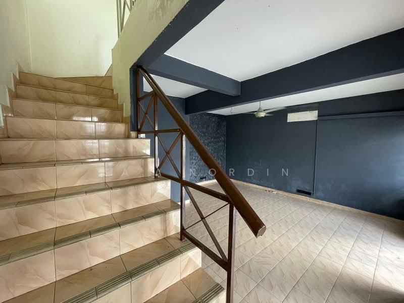 Terraced House for Sale in Usj 12 (Subang Jaya) - Sa'a Nordin - Interior - PropertyGuru.com.my
