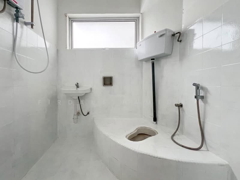 Rumah Teres 2 Tingkat untuk Dijual di Taman Serdang Raya (Seri Kembangan) - Firdaus Hamidun - PropertyGuru.com.my
