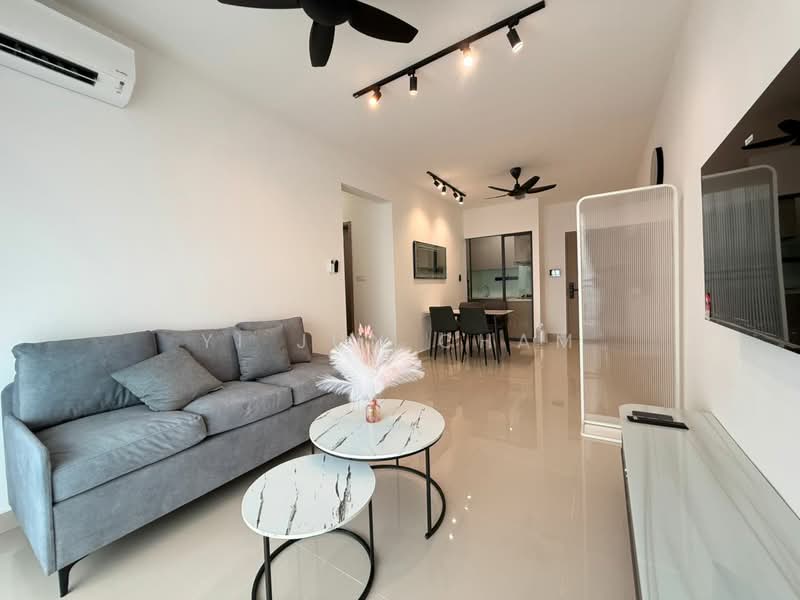 Servis Apartment untuk Disewa di Baron Residence @ Lake City - Yi Jun Cham - Living Room - PropertyGuru.com.my