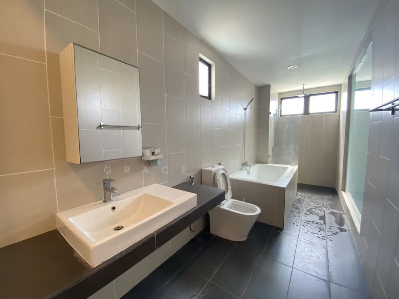 Kondominium untuk Disewa di The Andes Condo Villa @ Bukit Jalil - Grace Wong - Bathroom - PropertyGuru.com.my