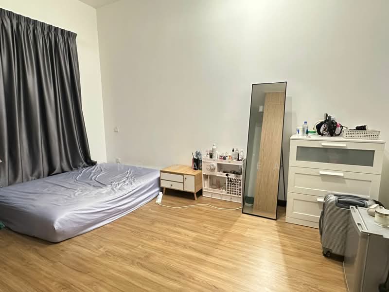 Servis Apartment untuk Disewa di Eco Sky - Kong Wai Keat - Bedroom - PropertyGuru.com.my