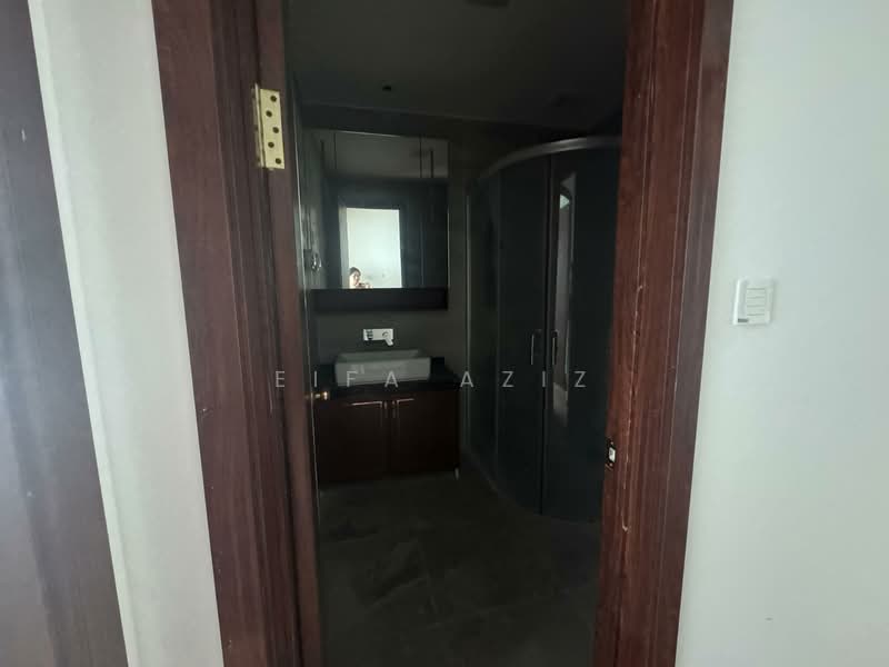 Servis Apartment untuk Disewa di Nigella Park - Eifa Aziz - Bathroom - PropertyGuru.com.my