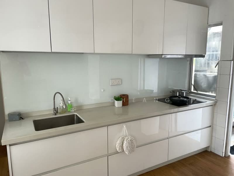 Kondominium untuk Dijual di Perdana View - Wind Cheang - Kitchen - PropertyGuru.com.my
