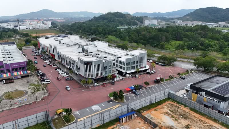 Kedai / Pejabat untuk Dijual di Bandar Sri Sendayan (Negeri Sembilan) - Fiqri Hazim Rozmi - Exterior - PropertyGuru.com.my