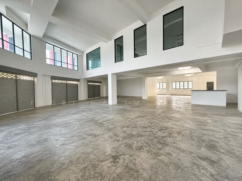 Kedai / Pejabat untuk Dijual di Bandar Sri Sendayan (Negeri Sembilan) - Fiqri Hazim Rozmi - Interior - PropertyGuru.com.my