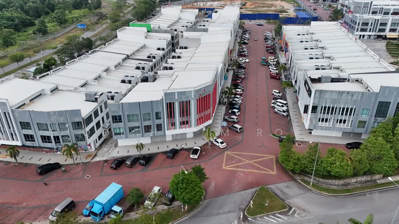 Kedai / Pejabat untuk Dijual di Bandar Sri Sendayan (Negeri Sembilan) - Fiqri Hazim Rozmi - Exterior - PropertyGuru.com.my