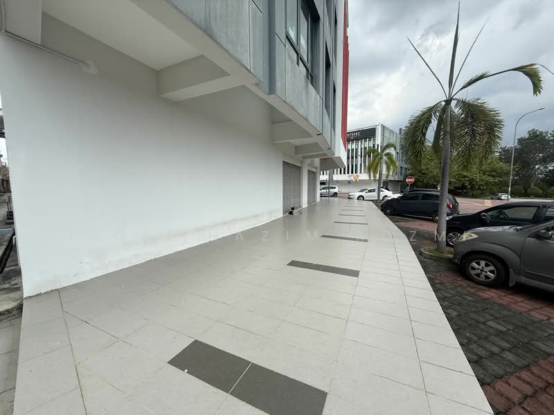 Kedai / Pejabat untuk Dijual di Bandar Sri Sendayan (Negeri Sembilan) - Fiqri Hazim Rozmi - Exterior - PropertyGuru.com.my
